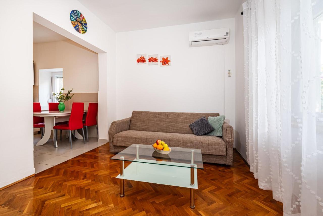 Apartment Eva Maslenica Extérieur photo